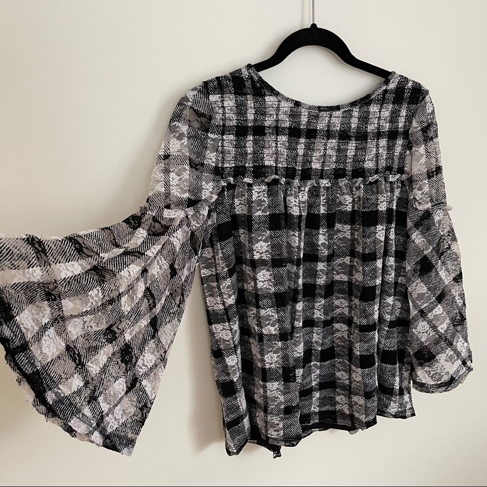 Gingham Bell Sleeve Top